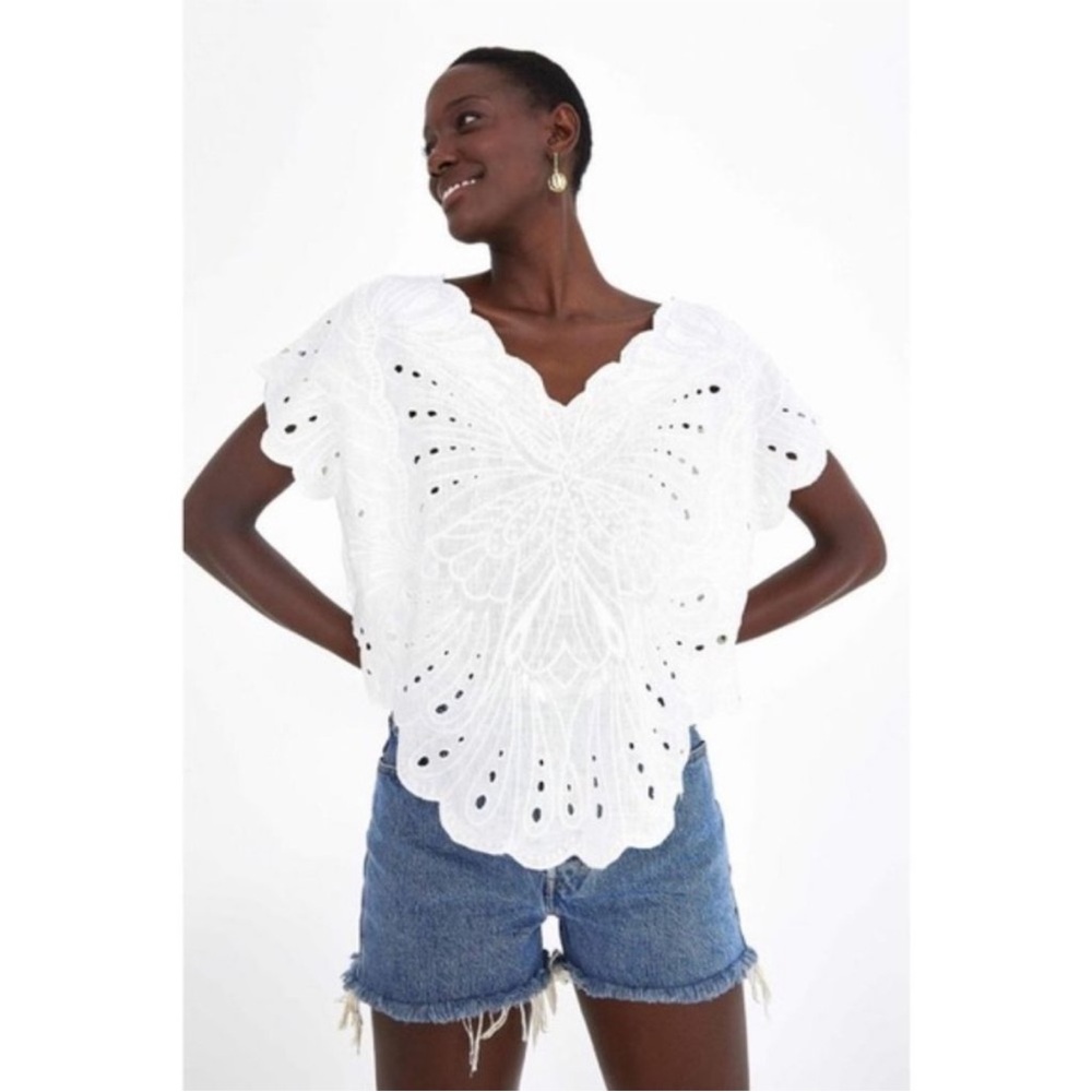 Farm Rio Harmonia Eyelet Butterfly Linen Top